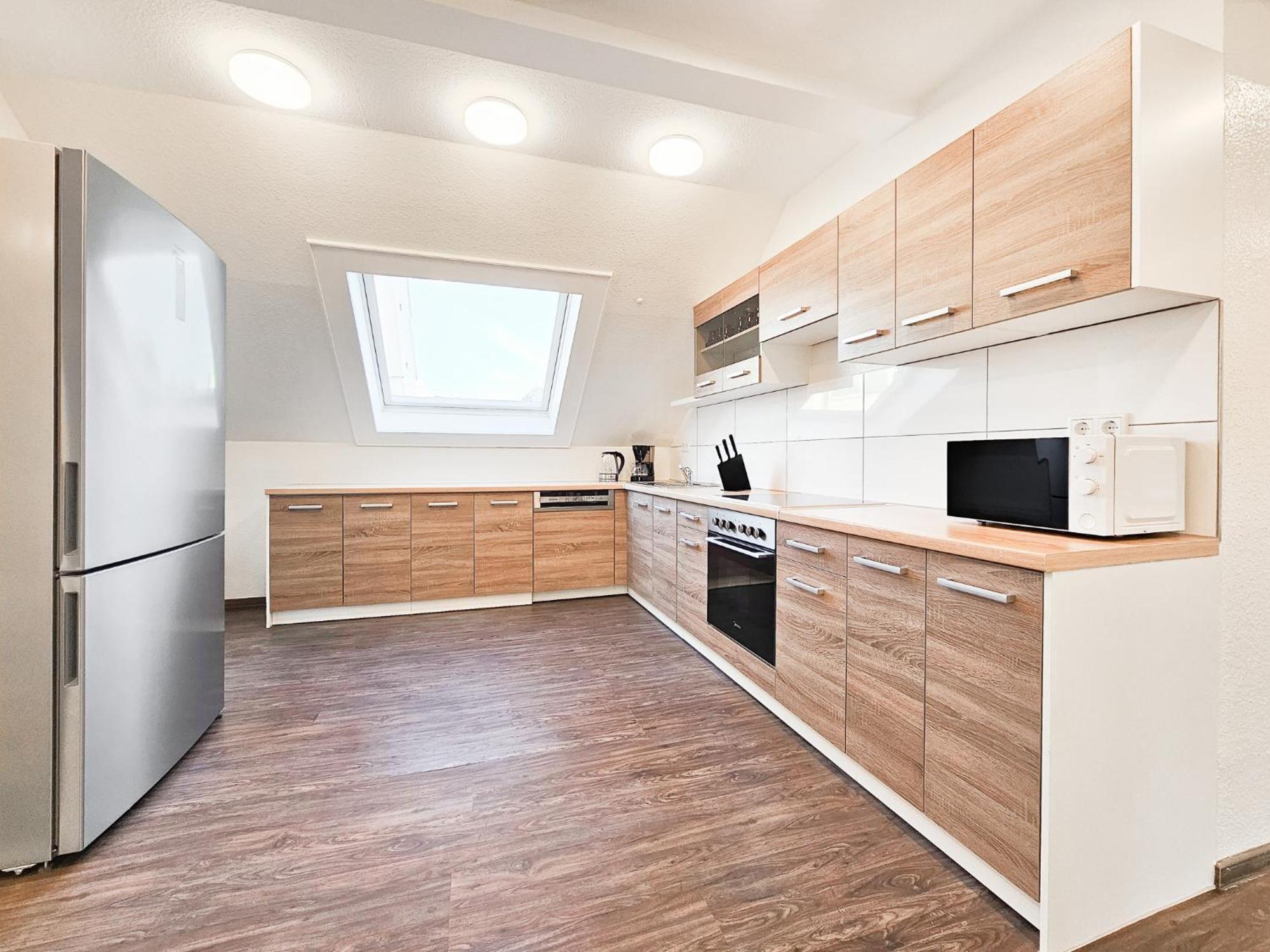 Raj Living - City Center Apartments With 5 Rooms - 10 Min Messe Dus Düsseldorf Esterno foto